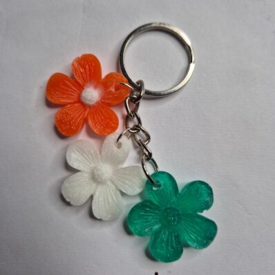 tricolour flowers keychains 3