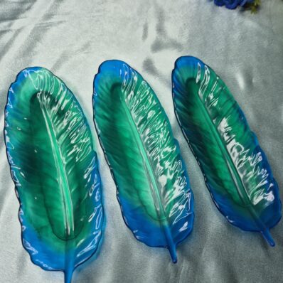 leaf shape tray blue green