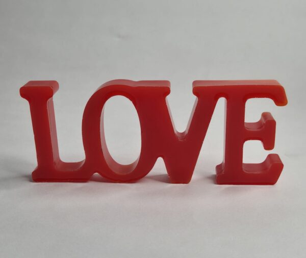 love show piece red