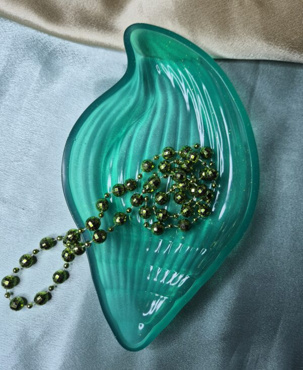 shankh tray green